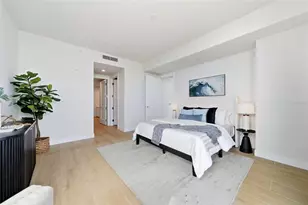 301 1st St S, Saint Petersburg, FL 33701 - Photo 23