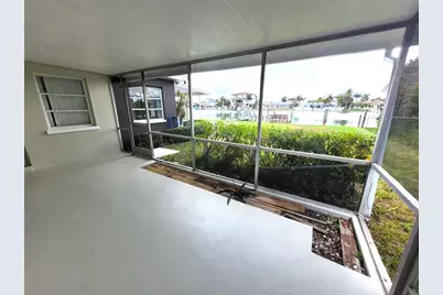 137 Midway Island, Clearwater, FL 33767 - Photo 27