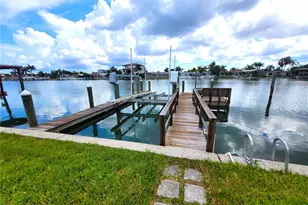 137 Midway Island, Clearwater, FL 33767 - Photo 19