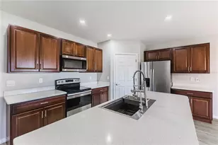 2909 NW 22nd Ave, Cape Coral, FL 33993 - Photo 5