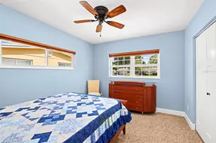 4223 Narvarez Way S, Saint Petersburg, FL 33712 - Photo 35