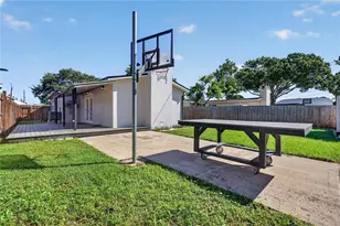 844 87th Ave N, Saint Petersburg, FL 33702 - Photo 33