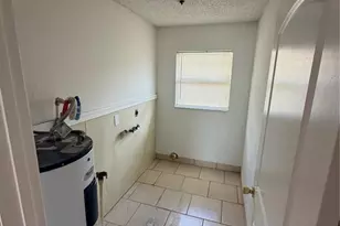 2461 Chestnut Woods Dr, Lakeland, FL 33815 - Photo 13