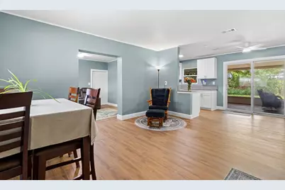 5601 Bay Street NE, Saint Petersburg, FL 33703 - Photo 3