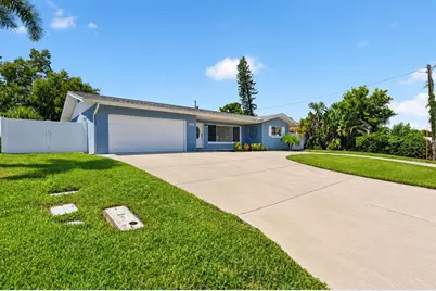 5191 41st Street S, Saint Petersburg, FL 33711 - Photo 3