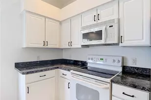 572 Salmon Ct, Oldsmar, FL 34677 - Photo 7