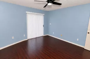 10265 Gandy Blvd N, Saint Petersburg, FL 33702 - Photo 27