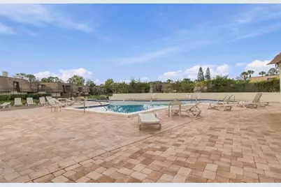 15431 W Pond Woods Drive #15431, Tampa, FL 33618 - Photo 55