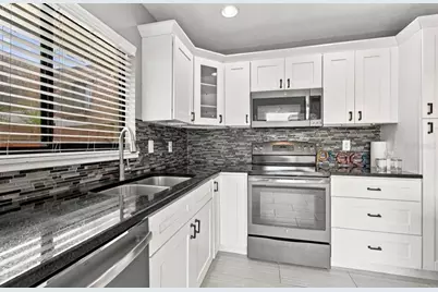 15431 W Pond Woods Drive #15431, Tampa, FL 33618 - Photo 15