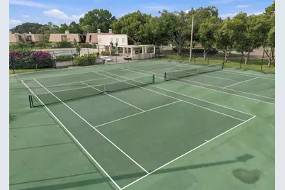 15431 W Pond Woods Drive #15431, Tampa, FL 33618 - Photo 69