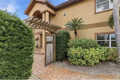 303 Sunny Lane, Belleair, FL 33756 - Photo 5