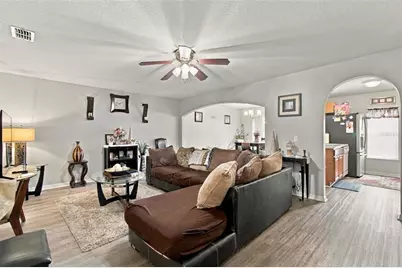 4709 Ashburn Pond Way, Tampa, FL 33610 - Photo 19