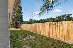 1330 Wildwood Ct, Dunedin, FL 34698 - Photo 37