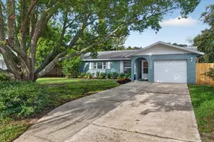 1330 Wildwood Ct, Dunedin, FL 34698 - Photo 1
