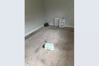 10325 N Armenia Avenue, Tampa, FL 33612 - Photo 5