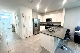 4463 Rachel Fls Dr, Tampa, FL 33610 - Photo 9