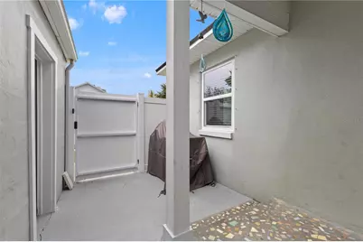 1030 32nd Avenue N, Saint Petersburg, FL 33704 - Photo 31