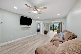 11440 Harbor Way, Largo, FL 33774 - Photo 9