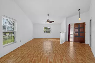 12007 Misty Brook Ct, Tampa, FL 33635 - Photo 11