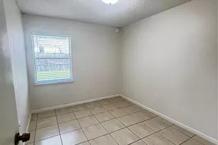 1145 Cherry Ln, Lakeland, FL 33811 - Photo 9