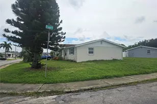 2055 Norfolk Dr, Holiday, FL 34691 - Photo 3