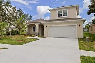 10704 Banfield Dr, Riverview, FL 33579 - Photo 3