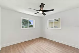 1630 Dale Cir N, Dunedin, FL 34698 - Photo 27