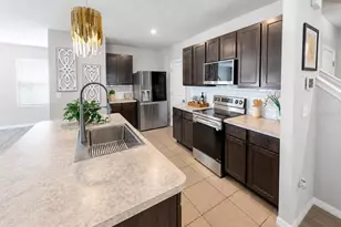10153 Geese Trail Cir, Sun City Center, FL 33573 - Photo 11