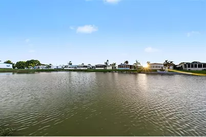 3207 Brewster Drive, Holiday, FL 34690 - Photo 35