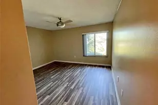 9960 5th St N, Saint Petersburg, FL 33702 - Photo 7
