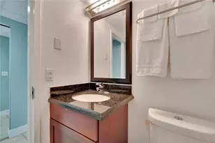 611 Destiny Dr, Ruskin, FL 33570 - Photo 23