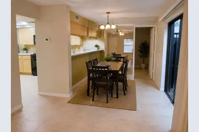 14724 Norwood Oaks Drive #101, Tampa, FL 33613 - Photo 5
