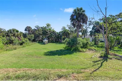 10933 W Fort Island Trail, Crystal River, FL 34429 - Photo 5