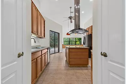 679 Sawgrass Bridge Road, Venice, FL 34292 - Photo 19