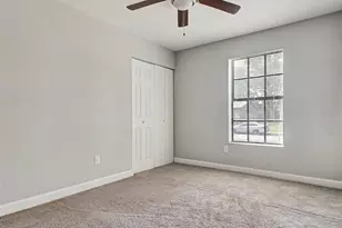 1612 E North Bay St, Tampa, FL 33610 - Photo 13