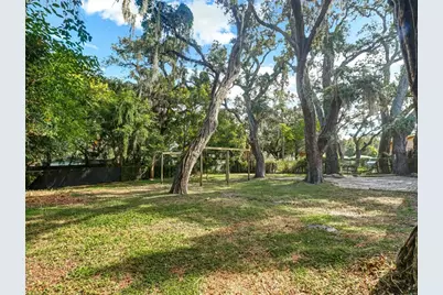 1612 E North Bay Street, Tampa, FL 33610 - Photo 19