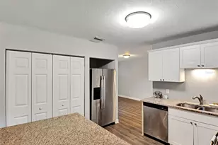 1612 E North Bay St, Tampa, FL 33610 - Photo 9