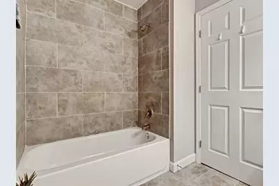 1612 E North Bay Street, Tampa, FL 33610 - Photo 15