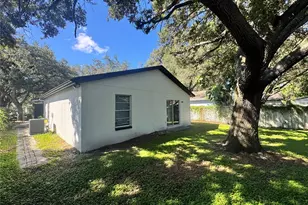 2508 E Curtis St, Tampa, FL 33610 - Photo 9