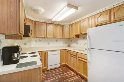 585 Sky Harbor Drive #317, Clearwater, FL 33759 - Photo 13