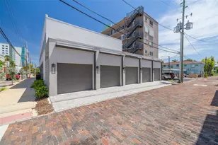 233 8th St N, Saint Petersburg, FL 33701 - Photo 29