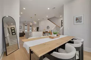 233 8th St N, Saint Petersburg, FL 33701 - Photo 11