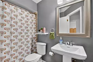 3721 Village Estates Pl, Tampa, FL 33618 - Photo 21