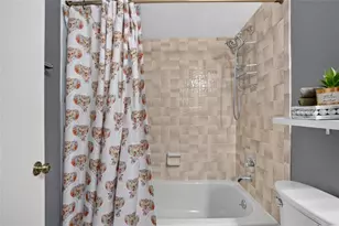 3721 Village Estates Pl, Tampa, FL 33618 - Photo 23