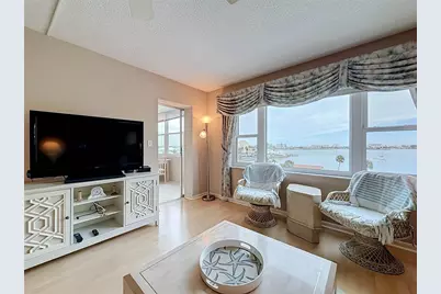 4550 Cove Circle #502, Saint Petersburg, FL 33708 - Photo 21