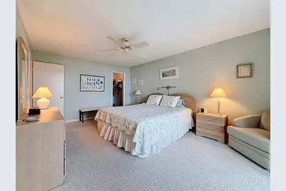 4550 Cove Circle #502, Saint Petersburg, FL 33708 - Photo 27