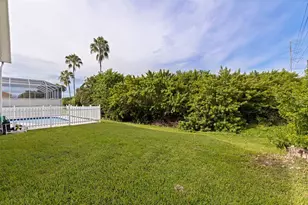 7380 Pebble Beach Ln, Seminole, FL 33777 - Photo 59