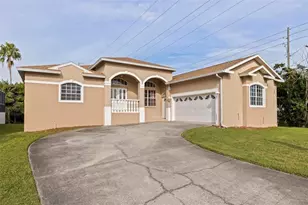 7380 Pebble Beach Ln, Seminole, FL 33777 - Photo 1