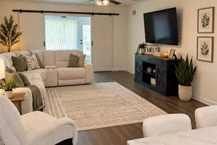 2285 Israeli Dr, Clearwater, FL 33763 - Photo 7