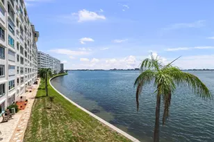 6060 Shore Blvd S, Gulfport, FL 33707 - Photo 3
